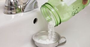 Kỹ Thuật Thông Cống Bằng Baking Soda